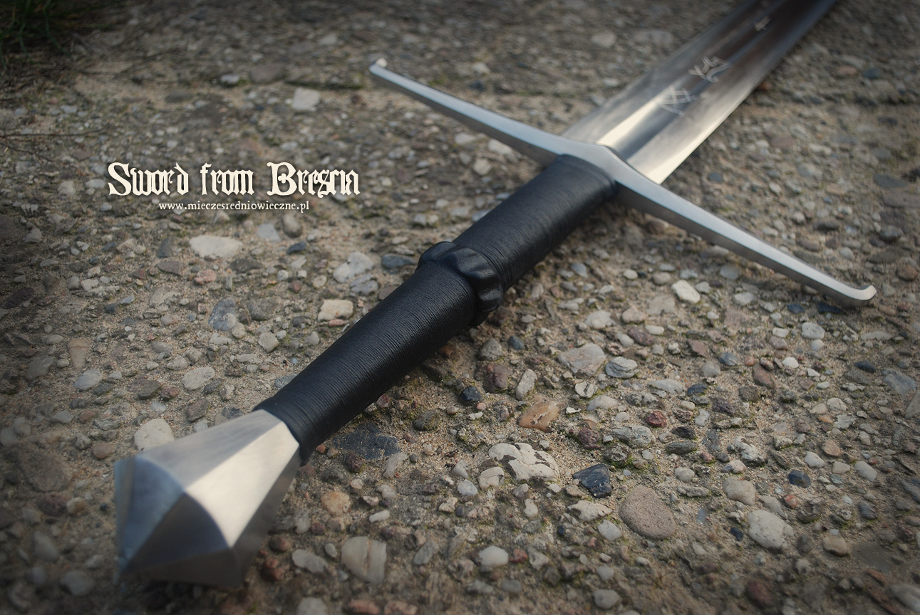布雷西亚15世纪长剑 - gallery-09.jpg