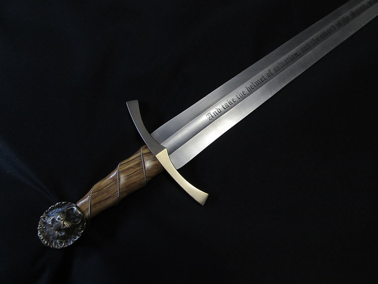 定制武装剑（教堂圣经展示） - gallery-02.jpg