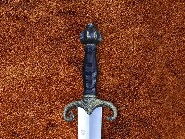 龙之母短剑（权力的游戏）