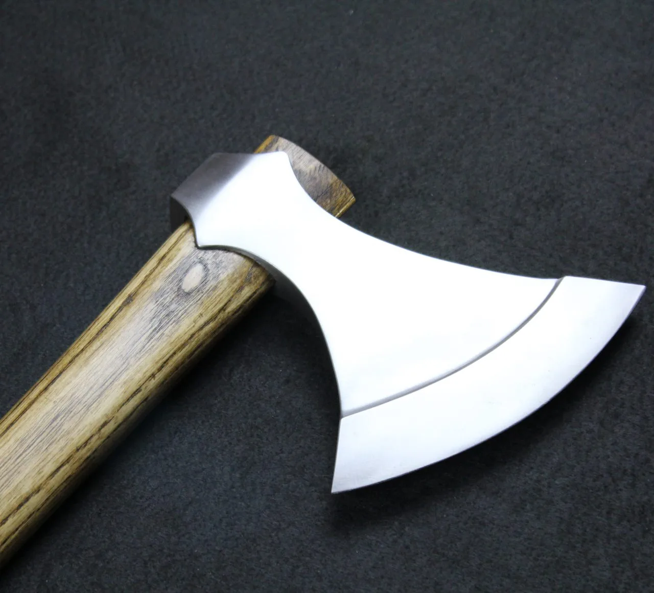 手工锻造斧 - gallery-07.png