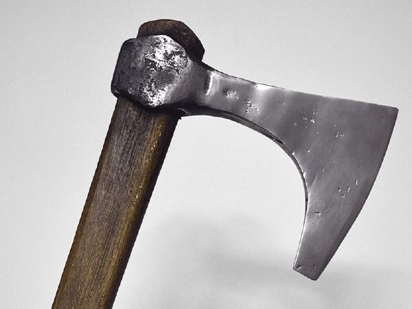 莱德尼卡湖小斧10世纪