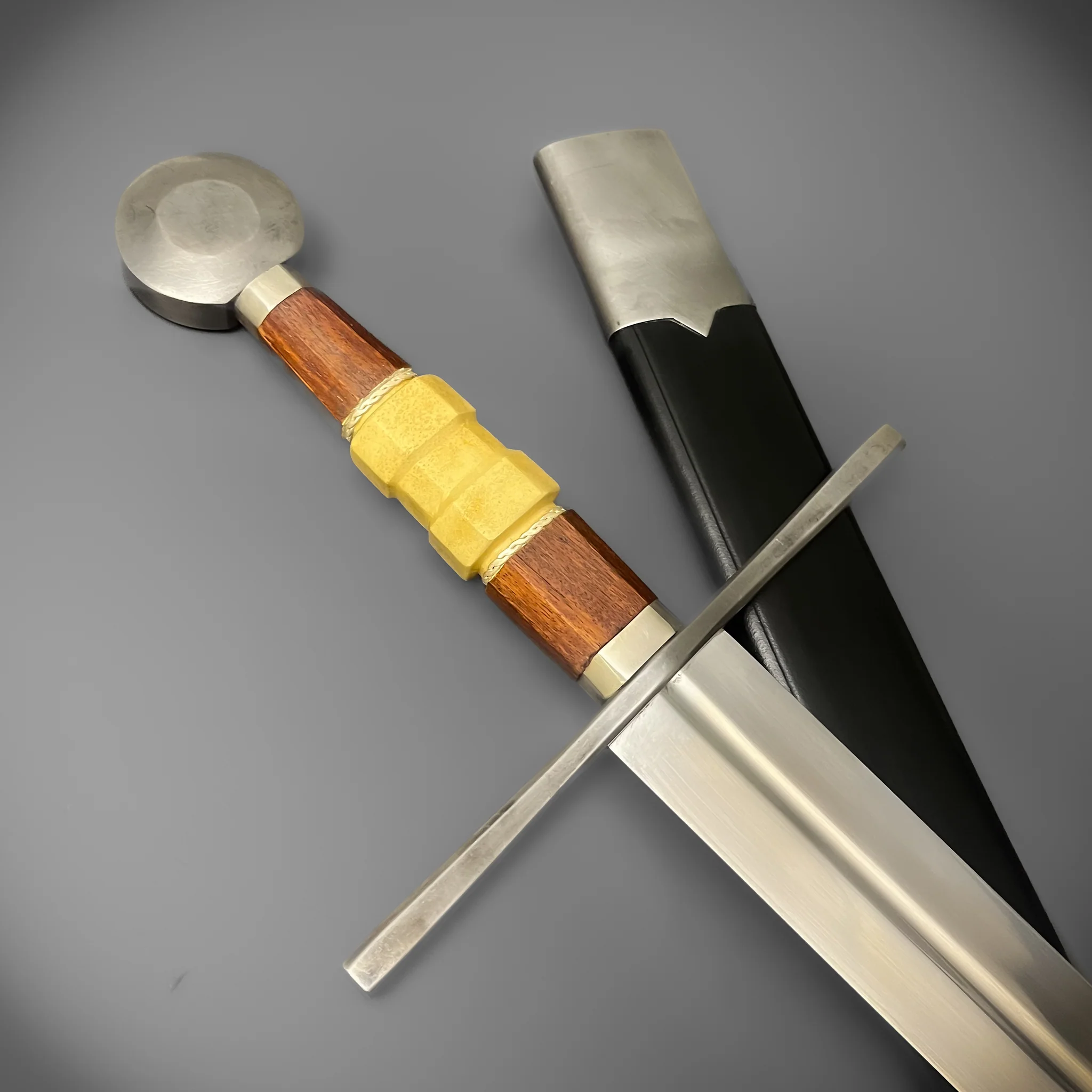 中世纪战剑 - gallery-05.png