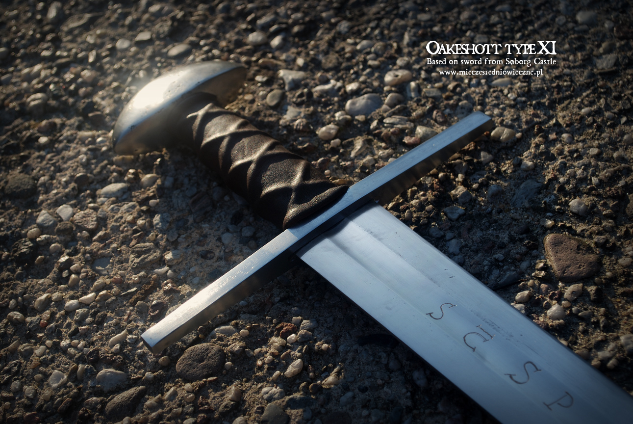 瑟堡城堡剑复刻 - gallery-04.jpg