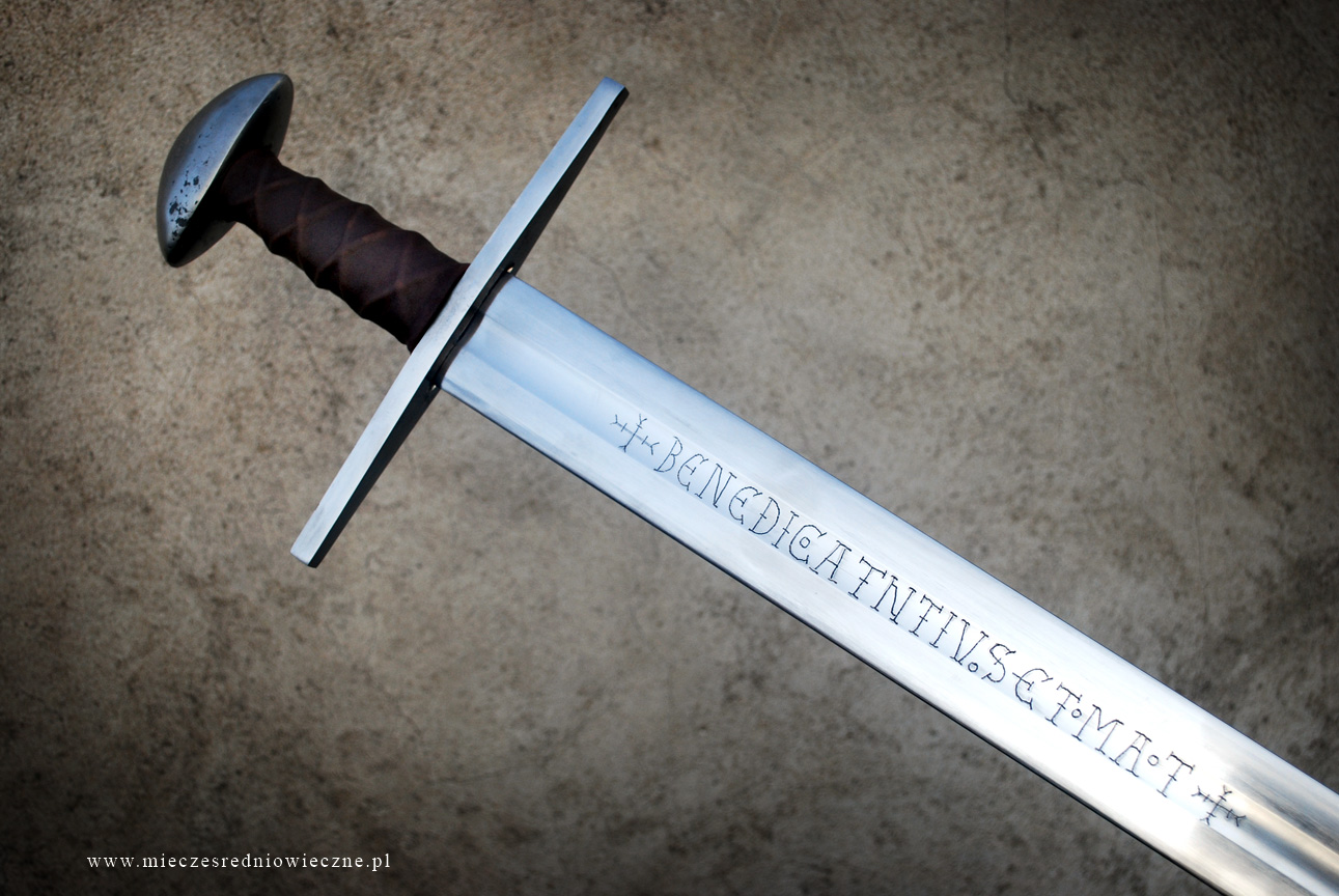 瑟堡城堡剑复刻 - gallery-06.jpg