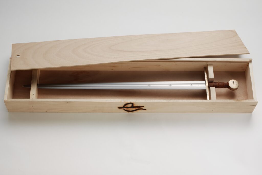 阿恩之剑（电影剑） - gallery-04.jpg