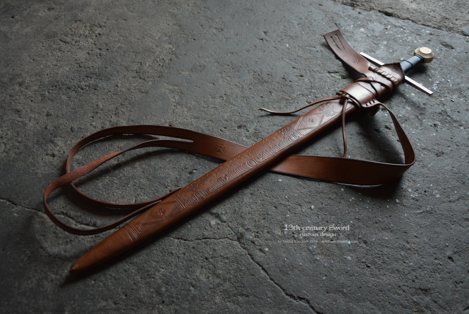 圣殿骑士定制剑 - gallery-07.jpg