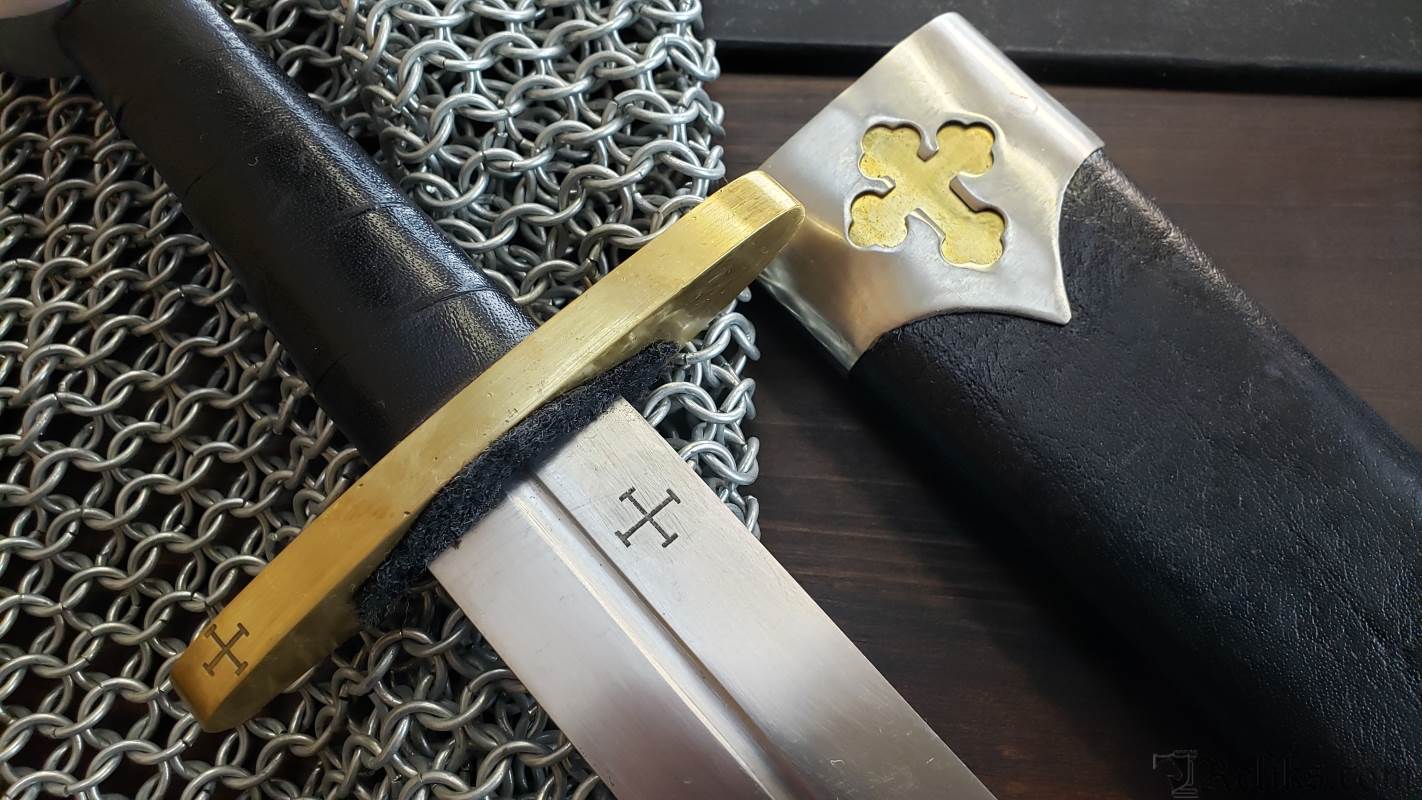 圣殿骑士匕首 - gallery-02.jpg