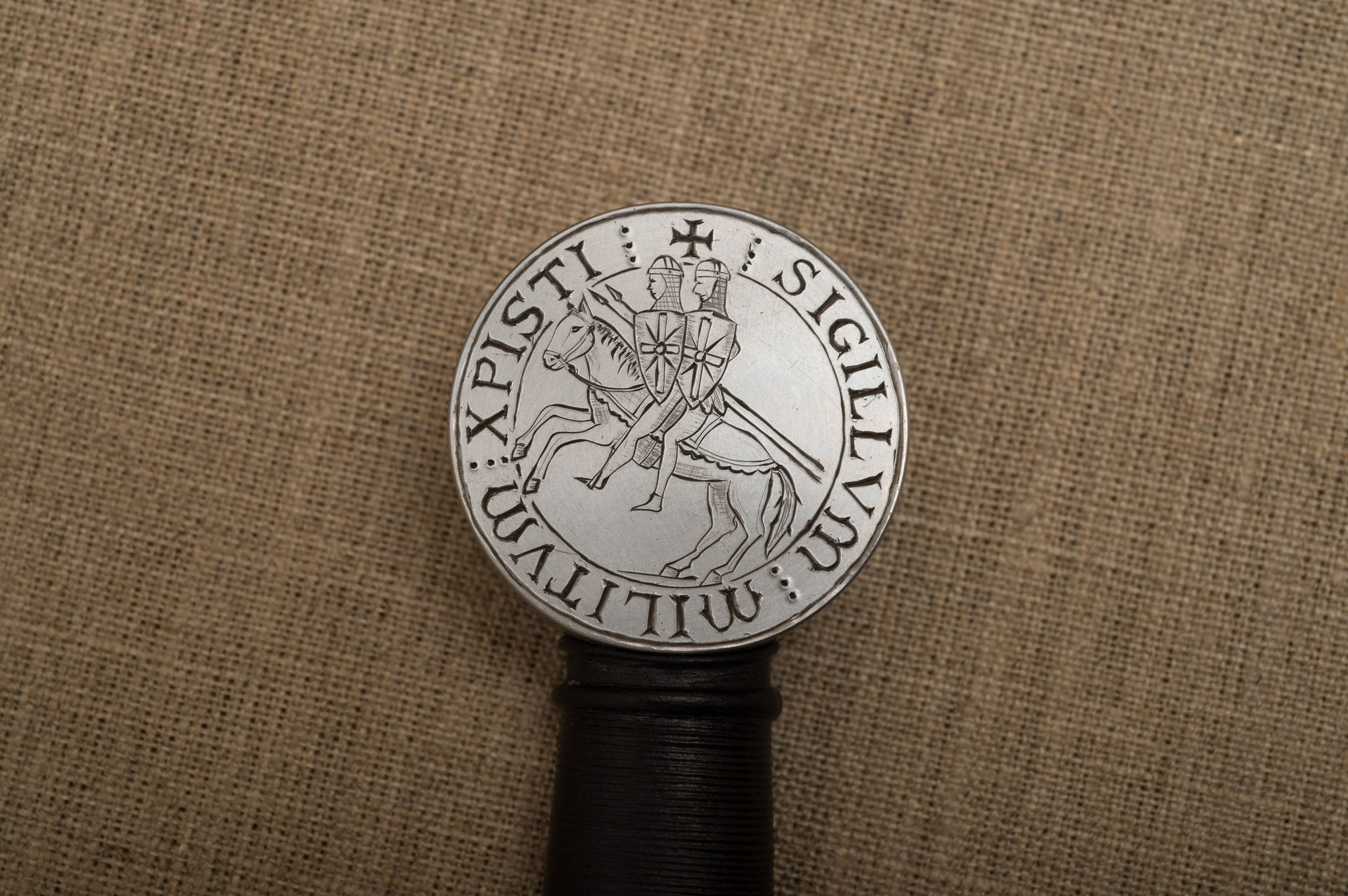 圣殿骑士铭文骑士剑 - gallery-06.jpg