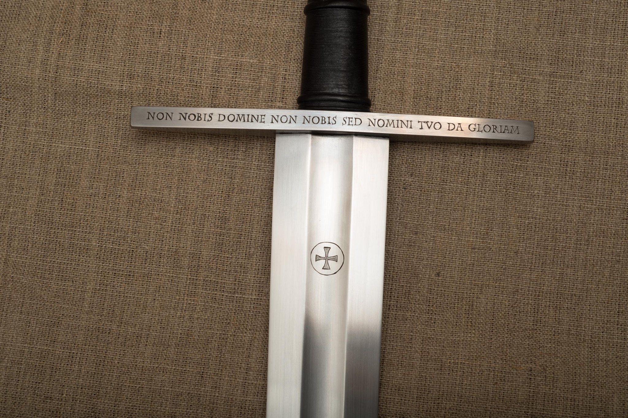 圣殿骑士铭文骑士剑 - gallery-10.jpg