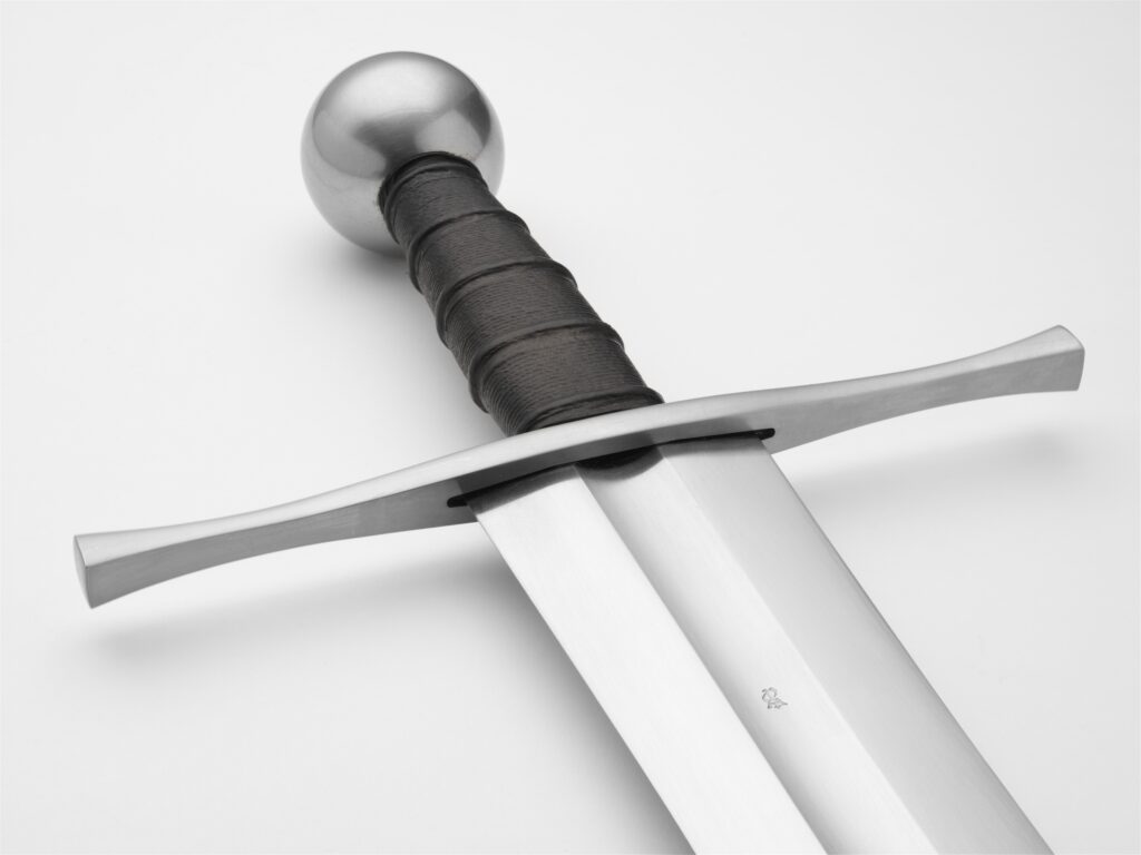 特里托尼亚剑（XIIIb型） - gallery-02.jpg