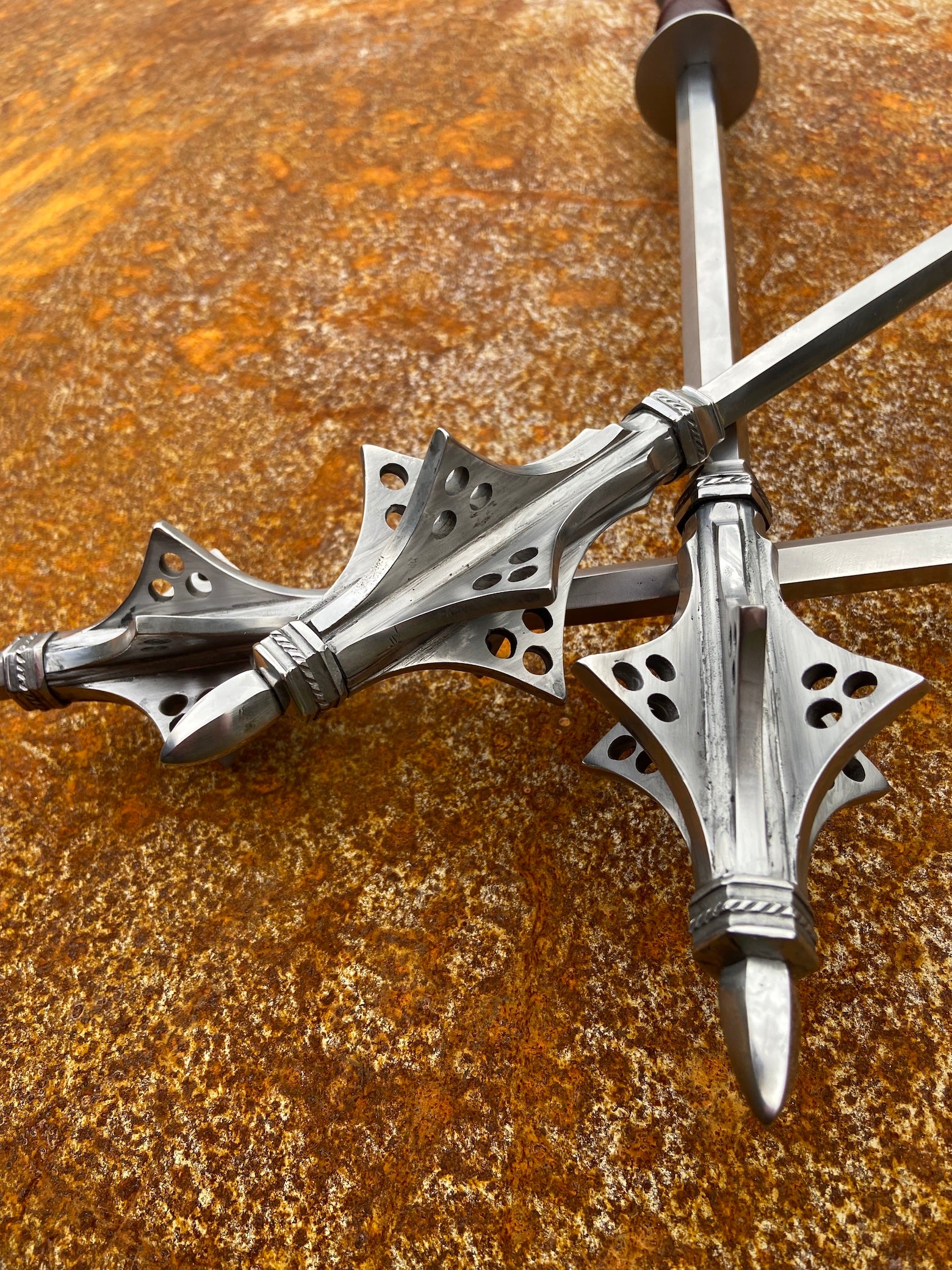 15世纪晚期翼形锤 - gallery-04.jpg