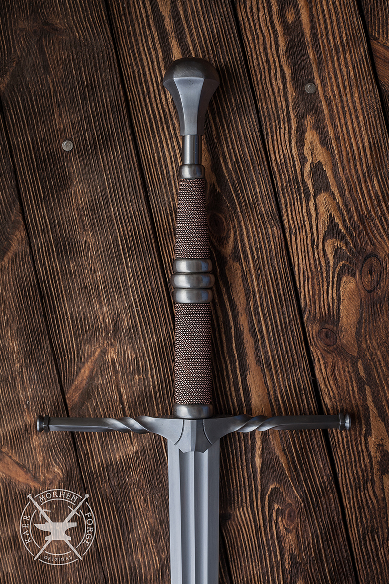 猎魔人利维亚杰洛特钢剑