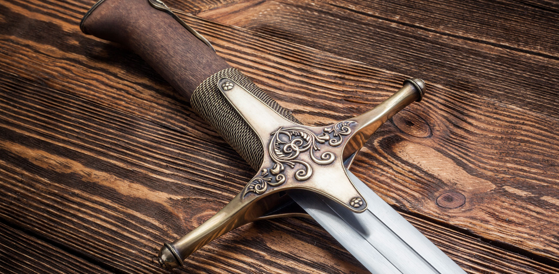 猎魔人鸢尾花（冯·埃弗瑞克家族军刀） - gallery-04.jpg