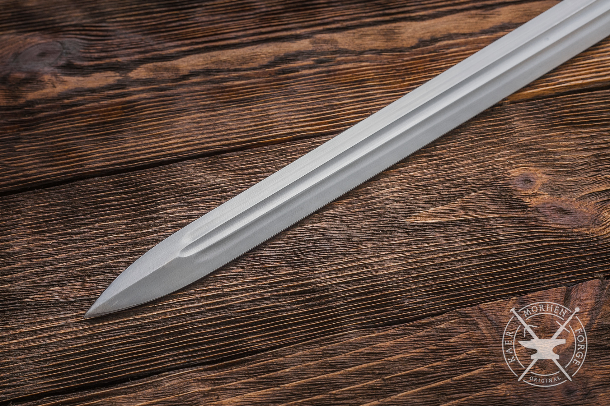 猎魔人大师级狼学派钢剑 - gallery-03.jpg