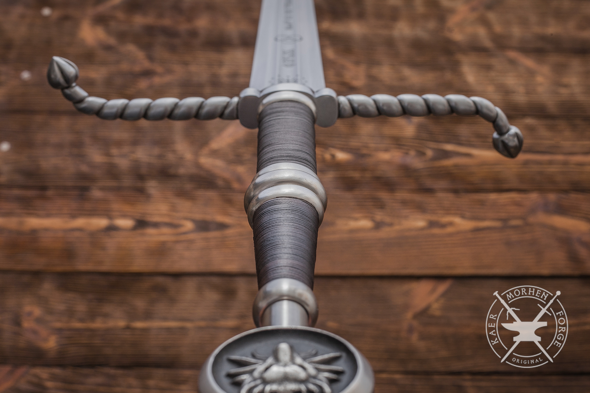 猎魔人大师级狼学派钢剑 - gallery-04.jpg